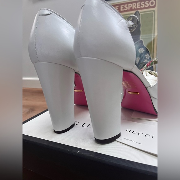 AUTH Gucci D’Orsay Platforms - Picture 5 of 10